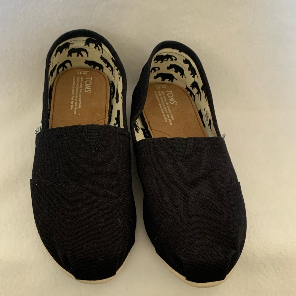 TOMS Black Canvas Shoes